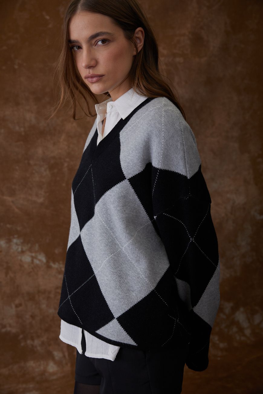 Sweater Rombo escote en V