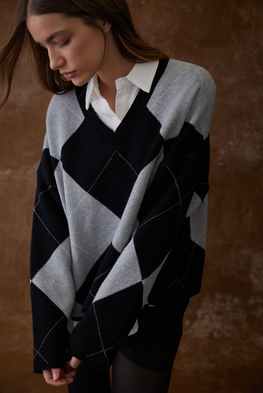 Sweater Rombo escote en V