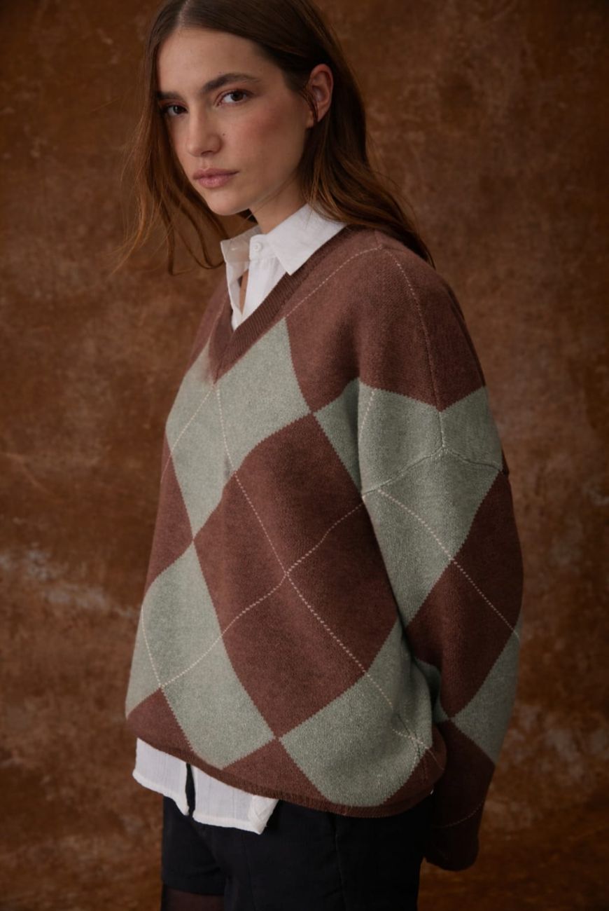 Sweater Rombo escote en V