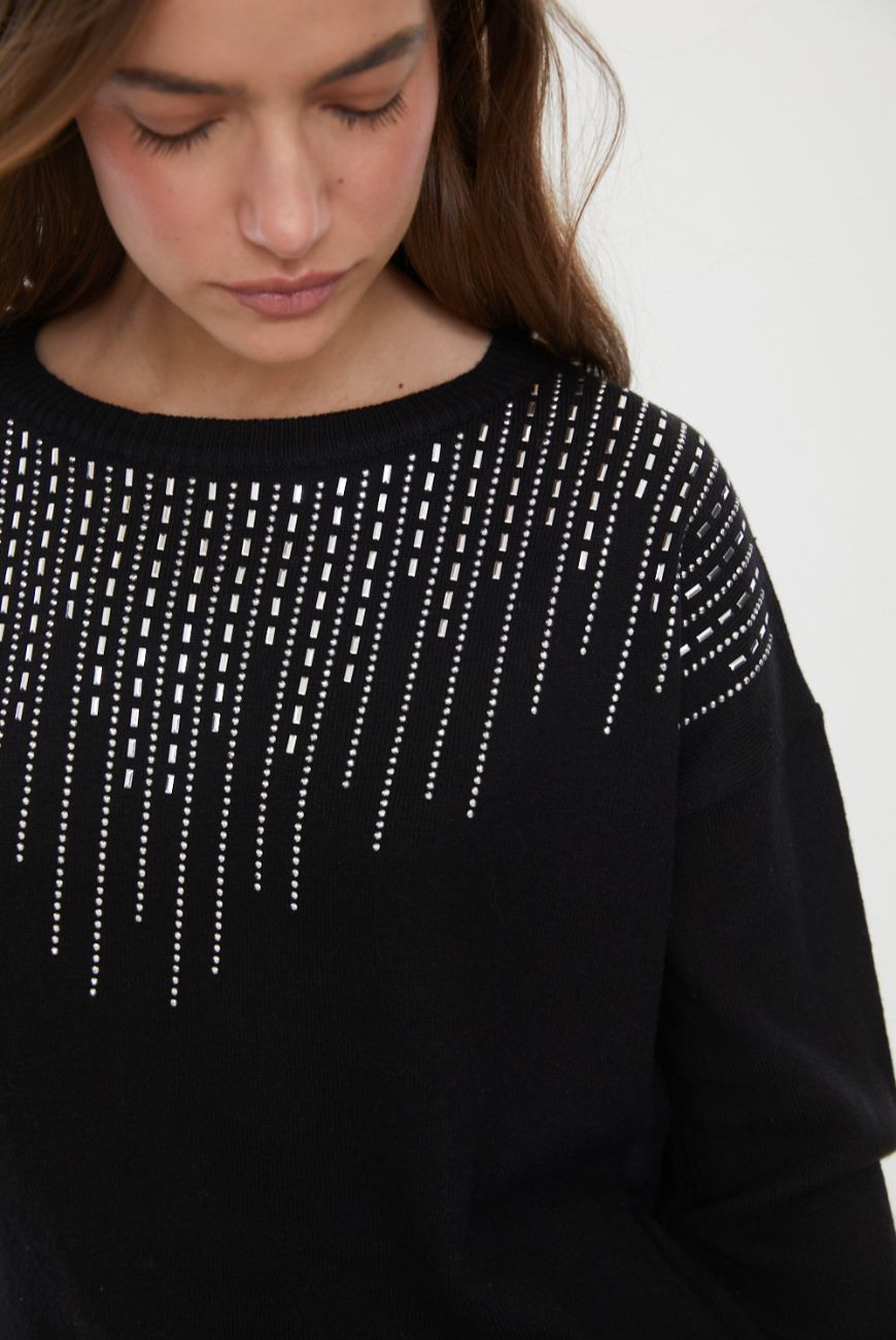 Sweater Milena Con Tachas