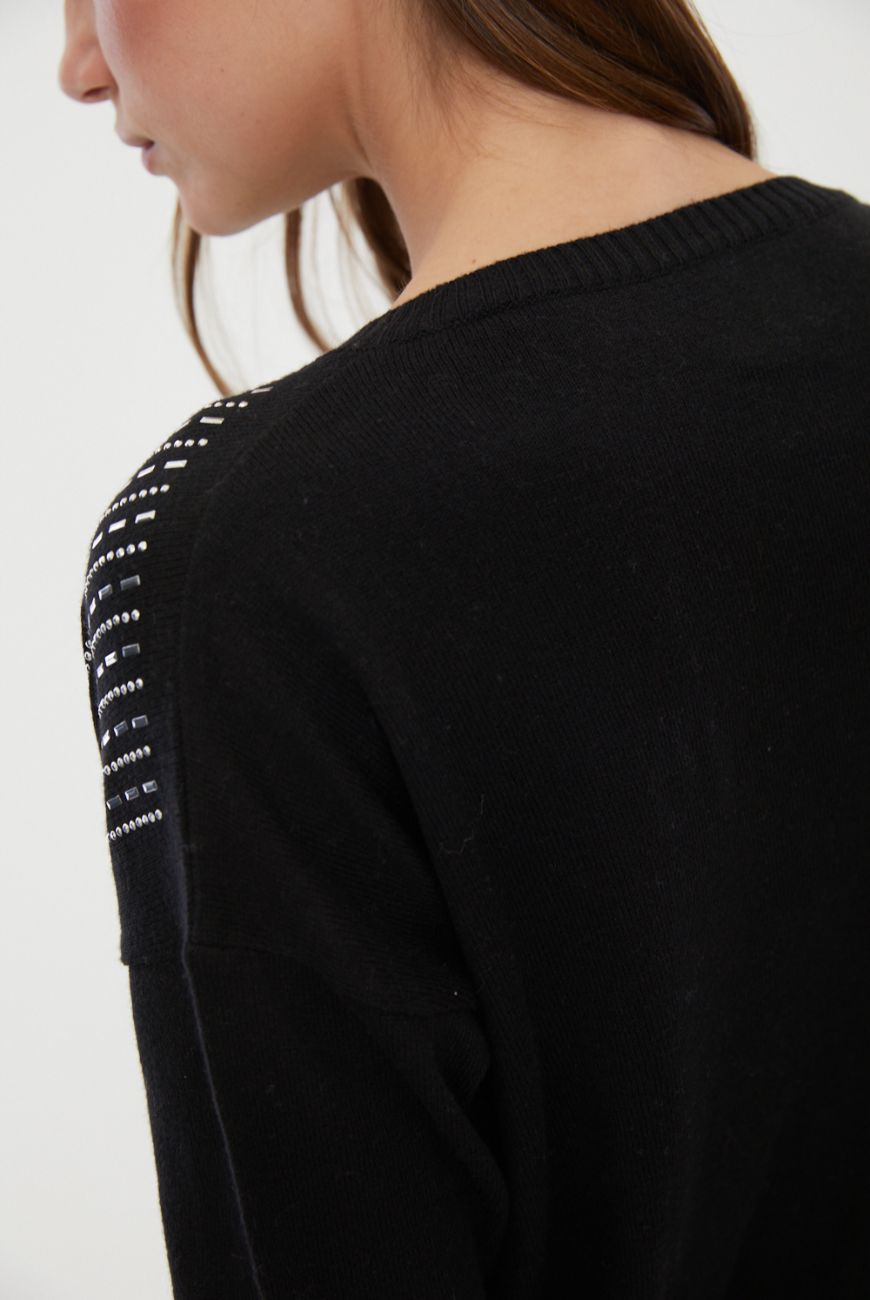 Sweater Milena Con Tachas