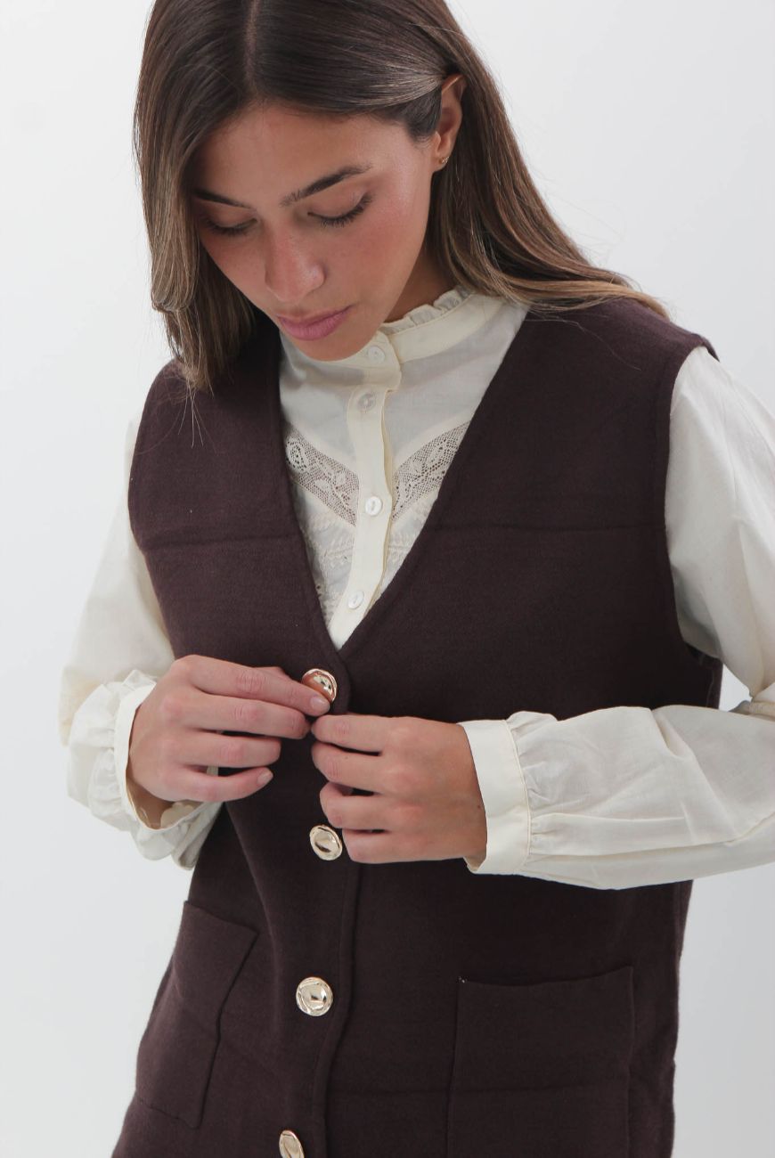 Chaleco Curva Con Botones