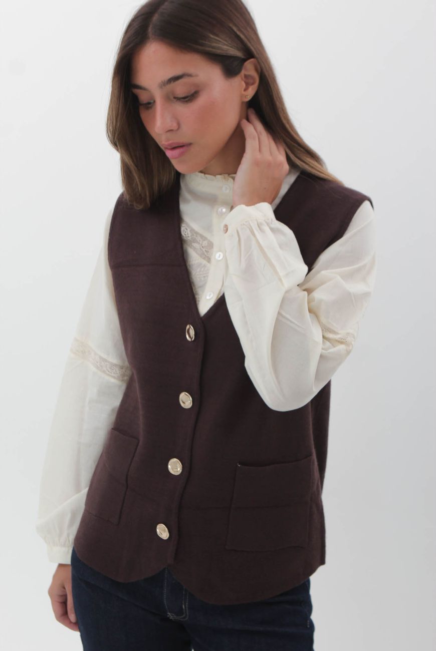 Chaleco Curva Con Botones