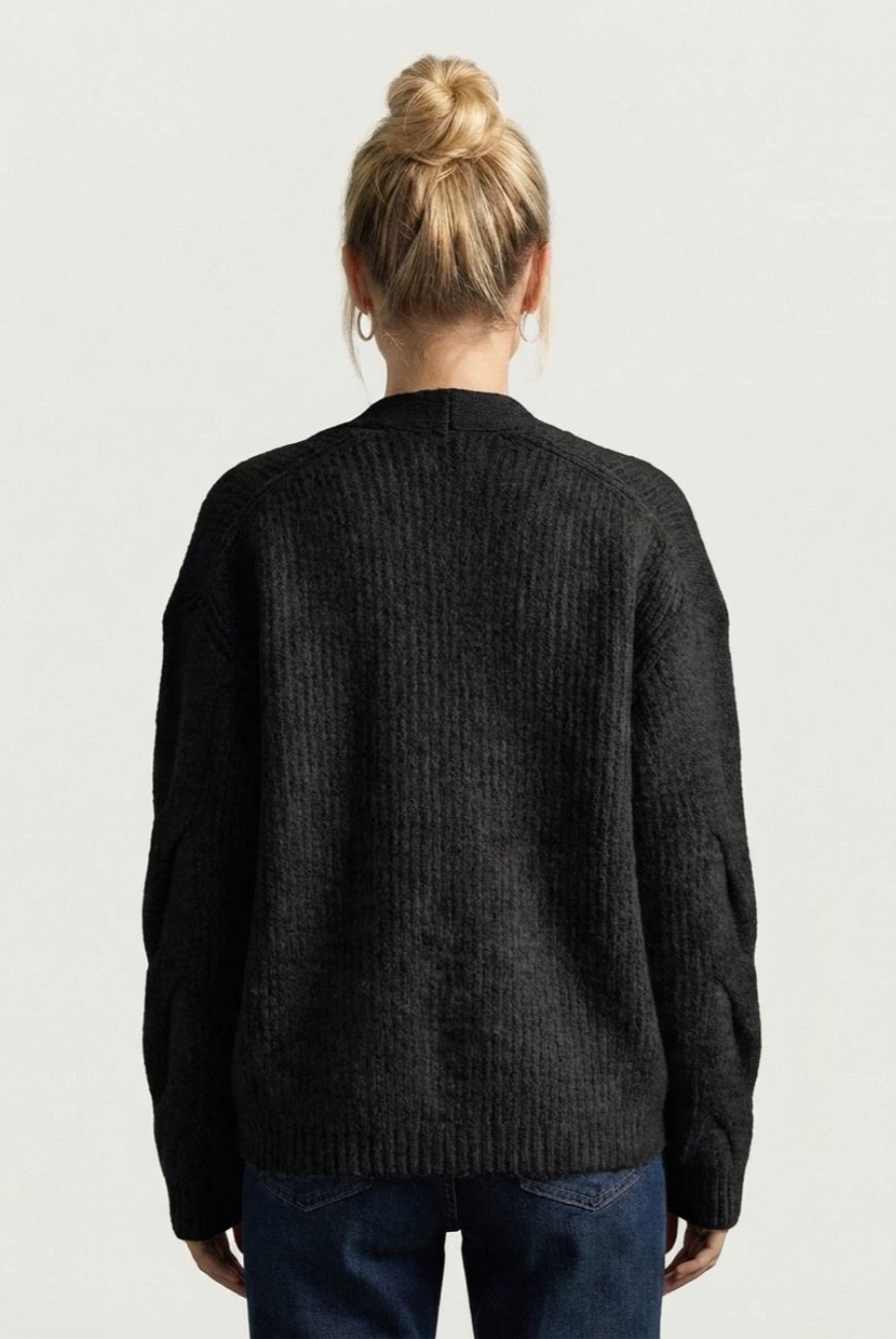 Sweater en V Cuello Trenzado