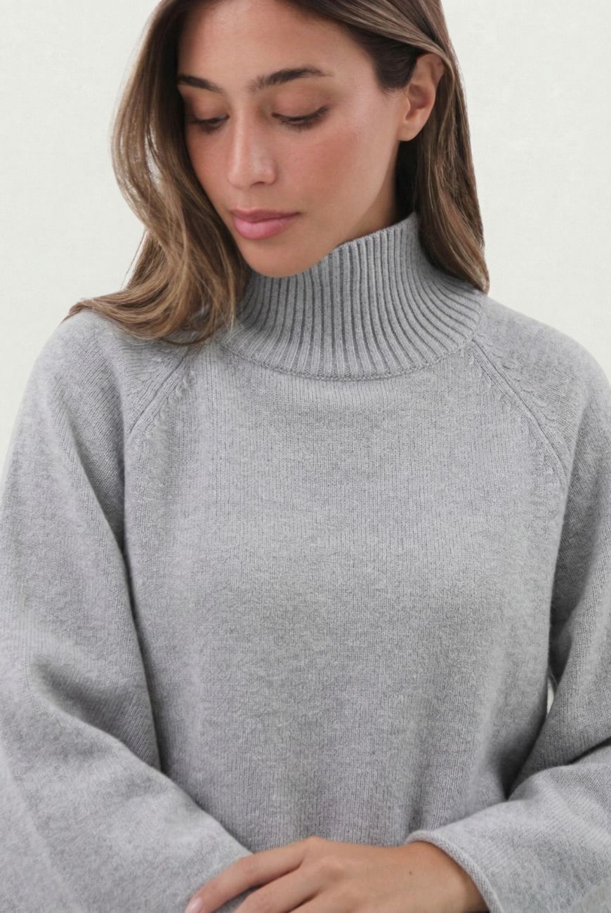 Poncho Murcielago Elena