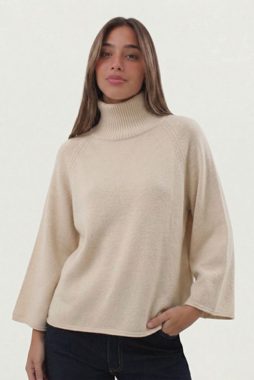 Poncho Murcielago Elena