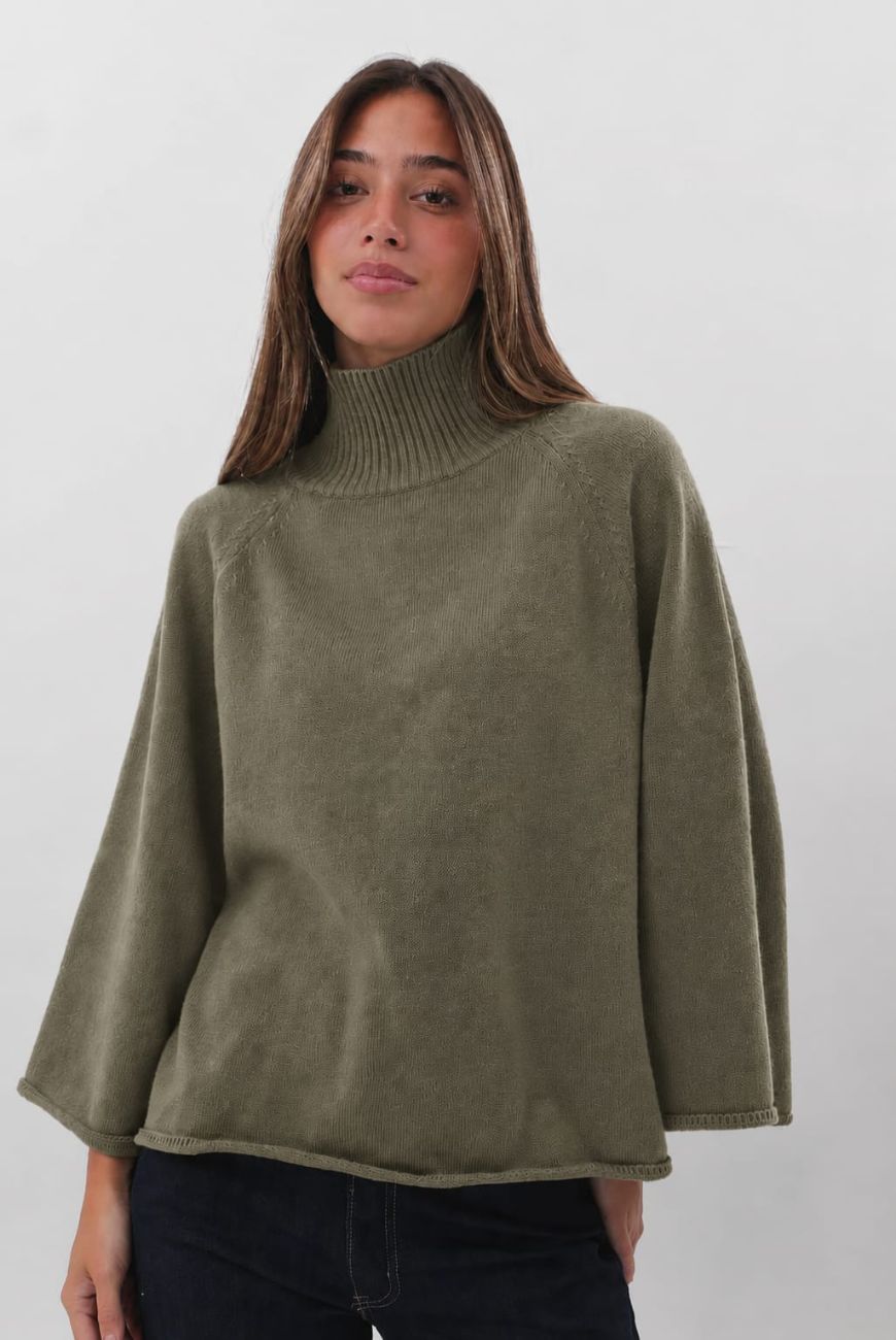 Poncho Murcielago Elena