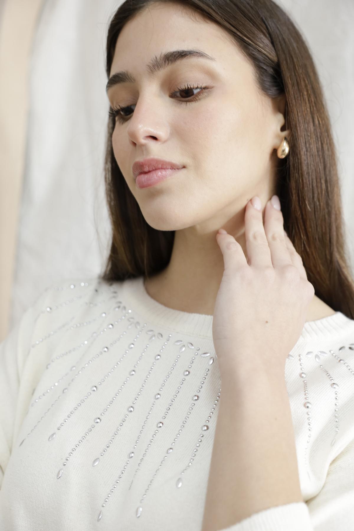 Sweater Melanie Con Tachas