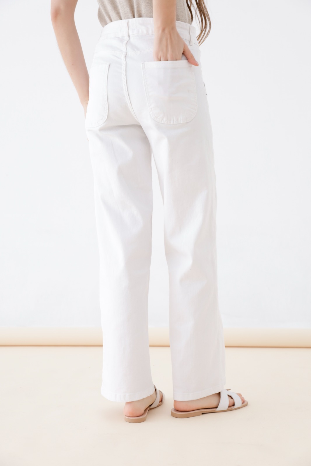 Jeans Recto Con Recorte Belgica