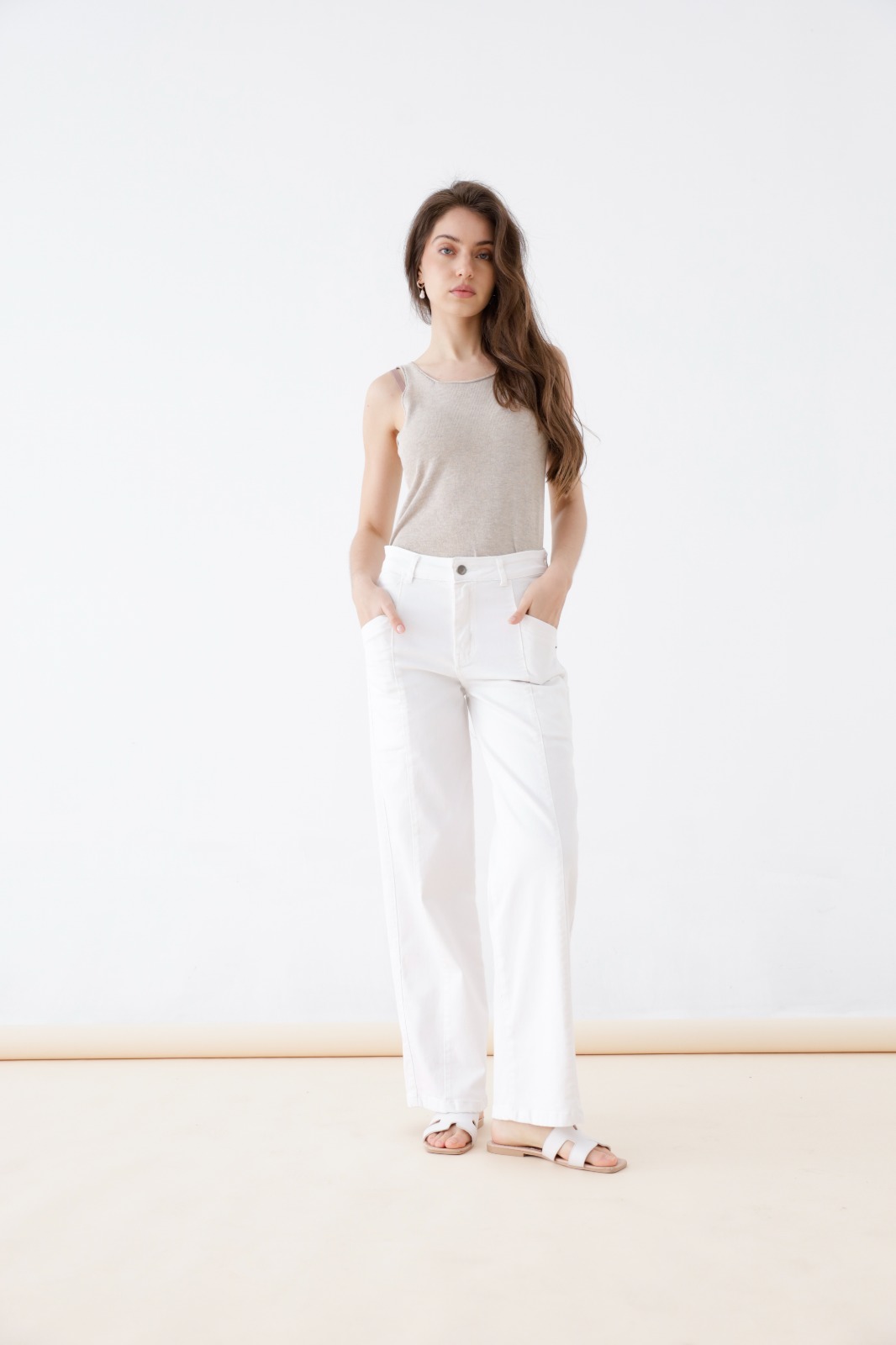 Jeans Recto Con Recorte Belgica