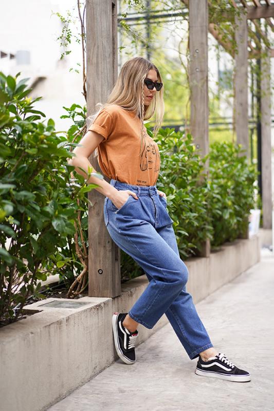 Jeans Localizado Con Pinza Londres