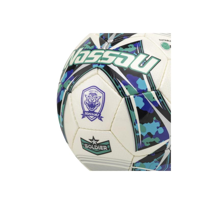 Pelota Futbol N 5 Nassau Soldier Cesped
