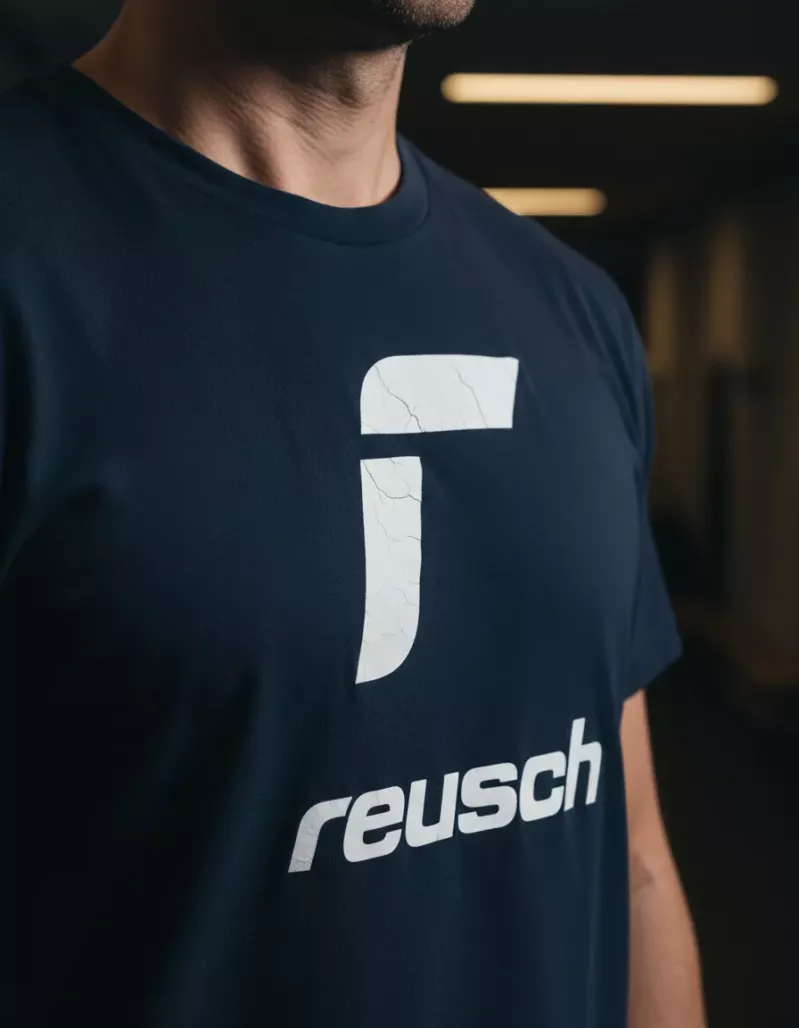 Remera Algodon Essential Reusch