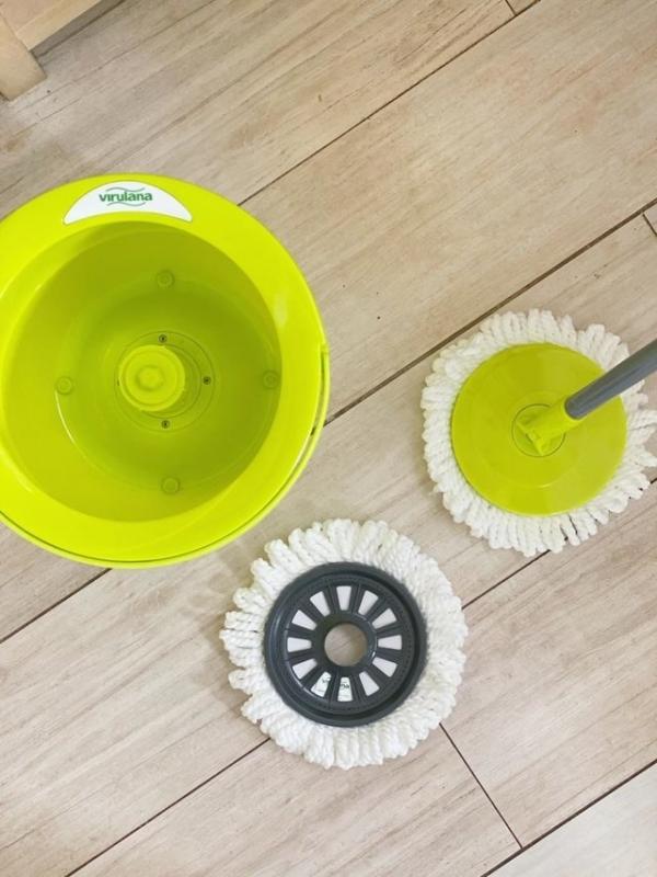 Balde centrifugo Virulana Rotomop Mopa de Microfibra con repuestos