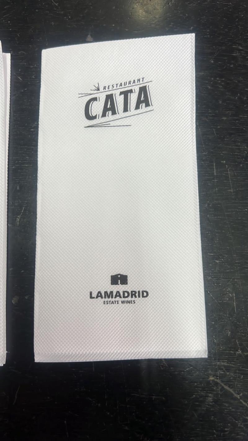 Servilleta  Impresa Personalizada Simil Tela Papel Laminado doble hoja 40x40 1600 Unidades