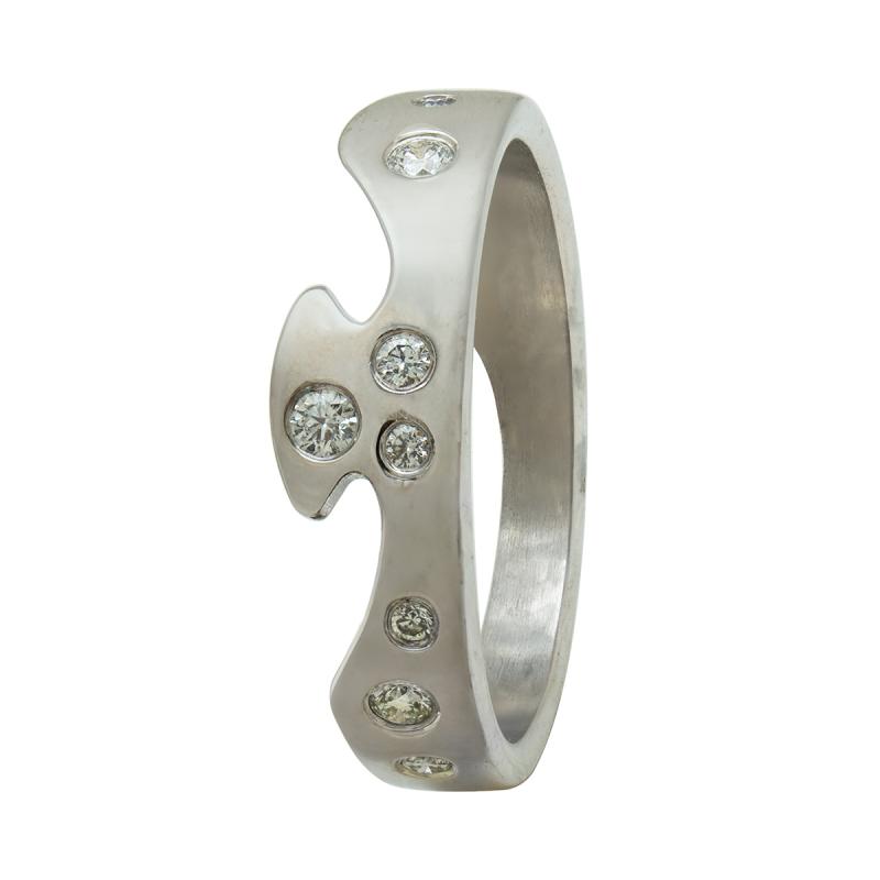 ANILLO TIPO CORONA CON BRILLANTES- 18 KTS.