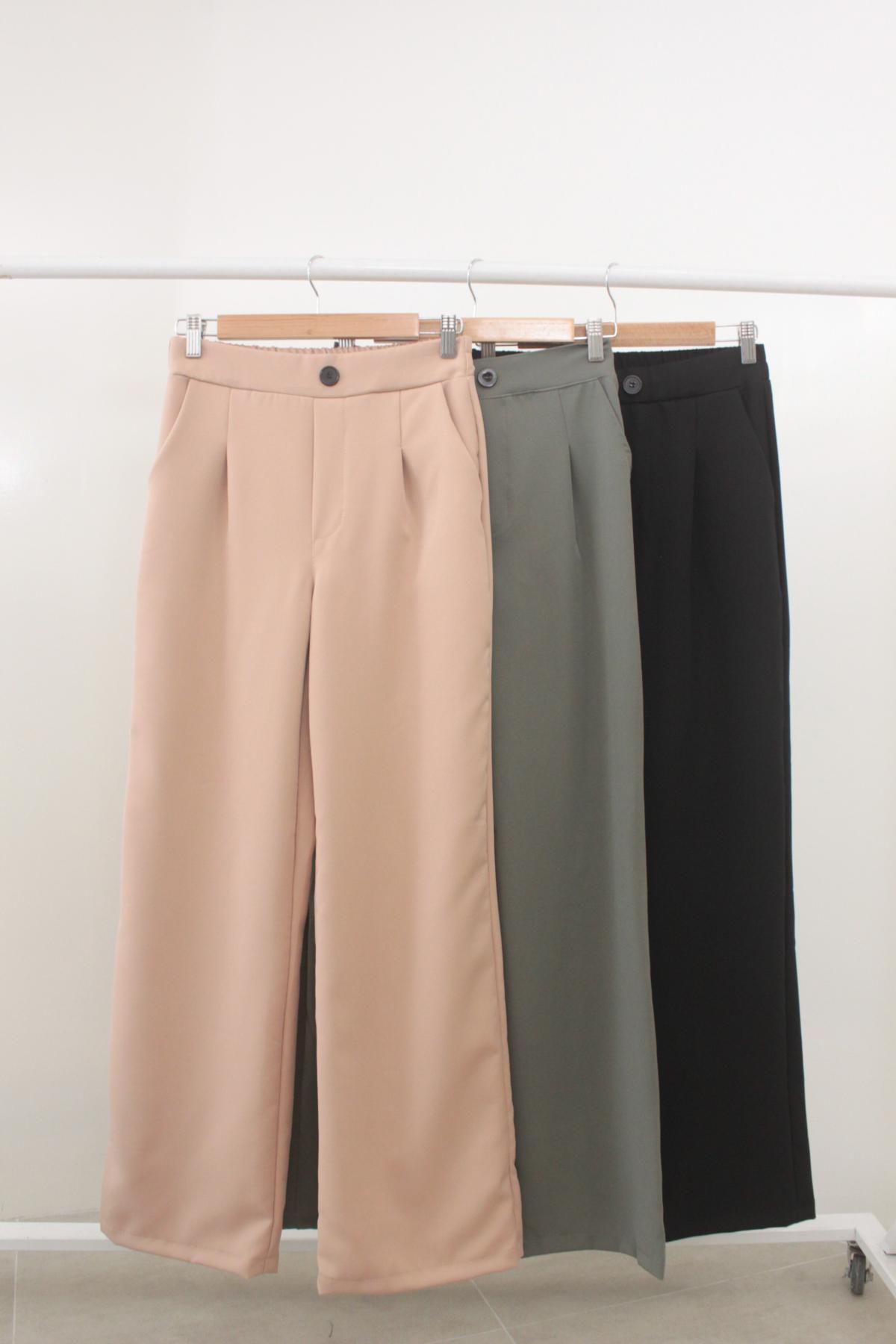 Pantalon Mariette.Sastrero boton Art.2522