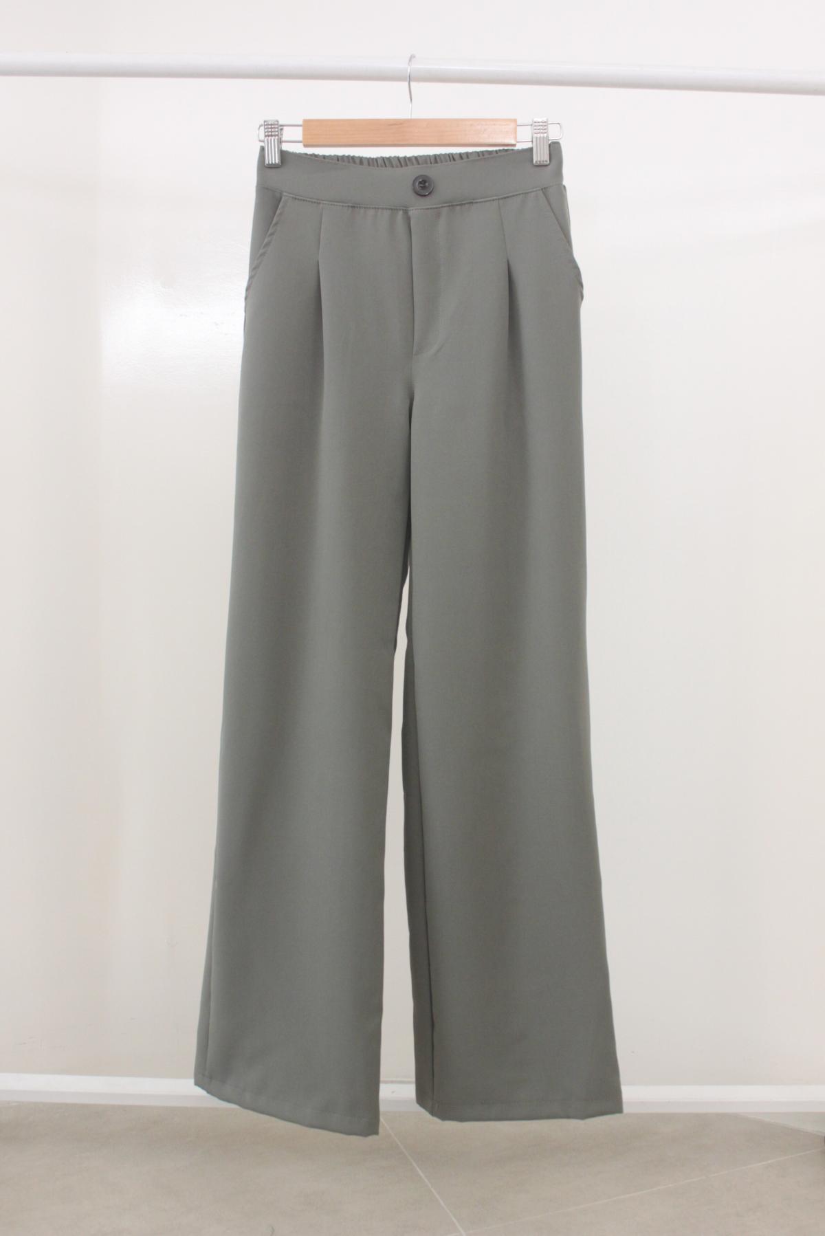 Pantalon Mariette.Sastrero boton Art.2522