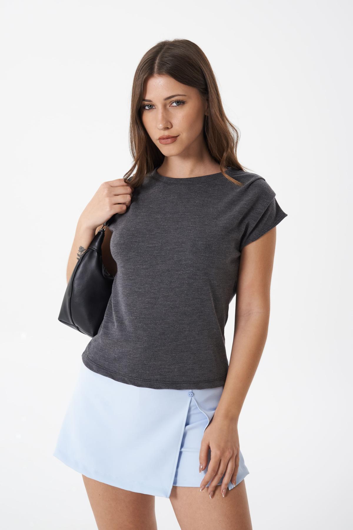 Short pollera Dessa.Sastrero liso c cierre Art.3004