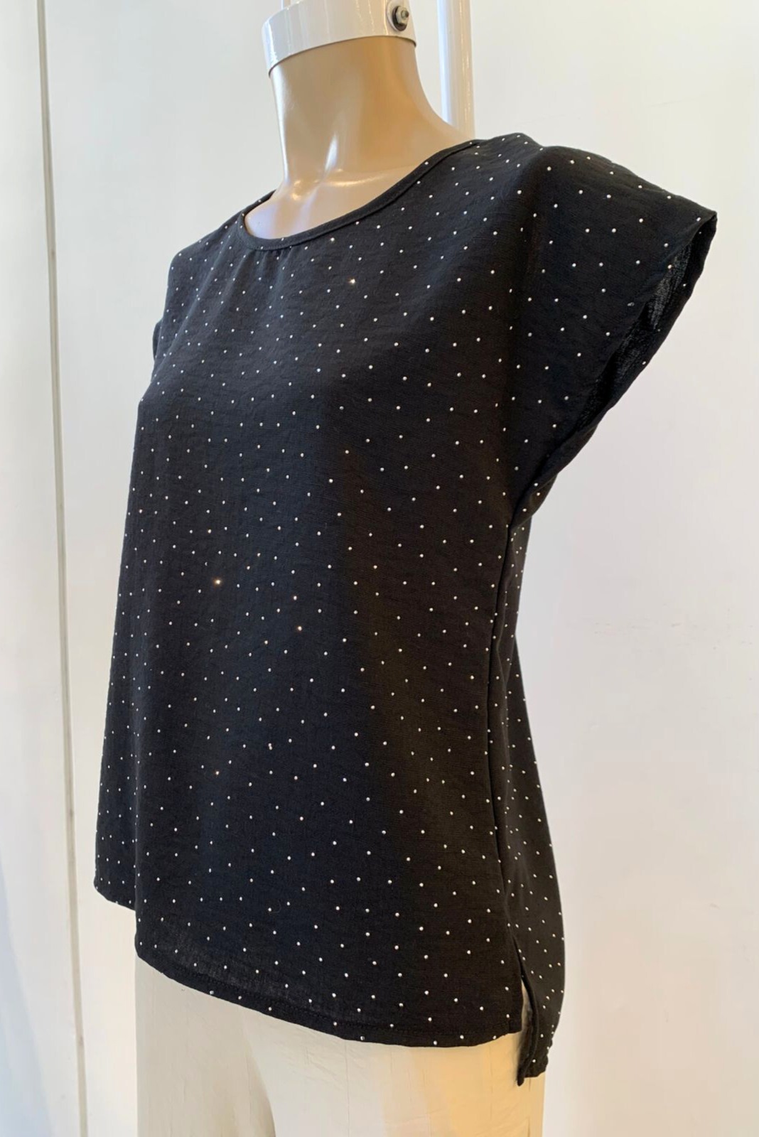 Blusa Mina.Lino stras c/tajo Art.3091