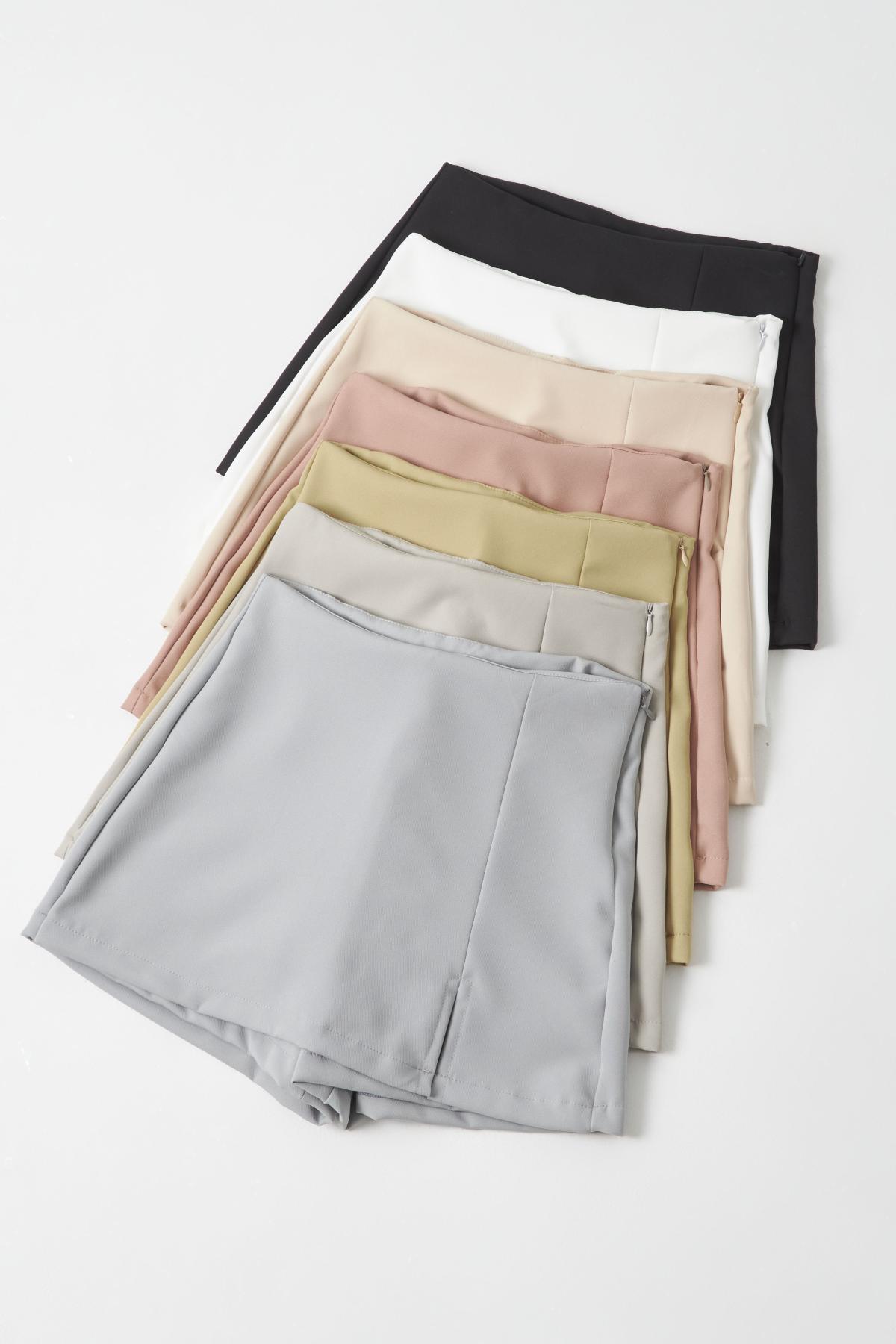 Short pollera Saphira.sastrero c/tajo y cierre Art.2928