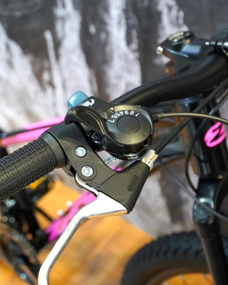 VENZO ZOOM LANDER R. 29