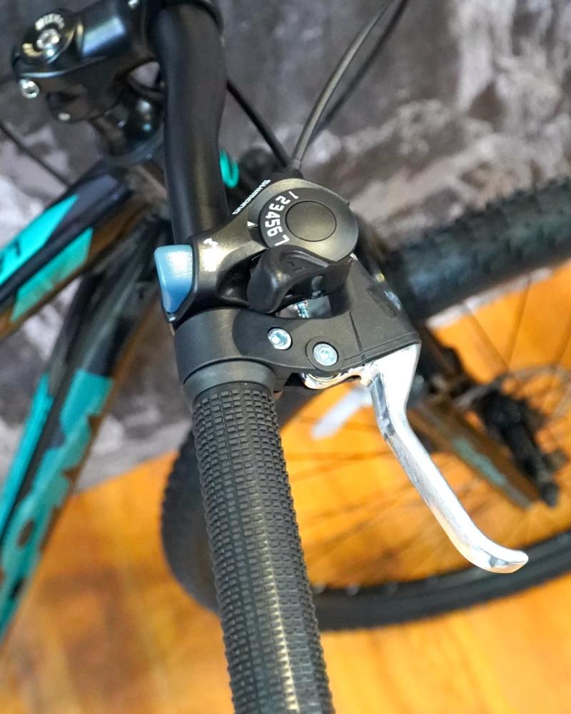 VENZO ZOOM LANDER R. 29