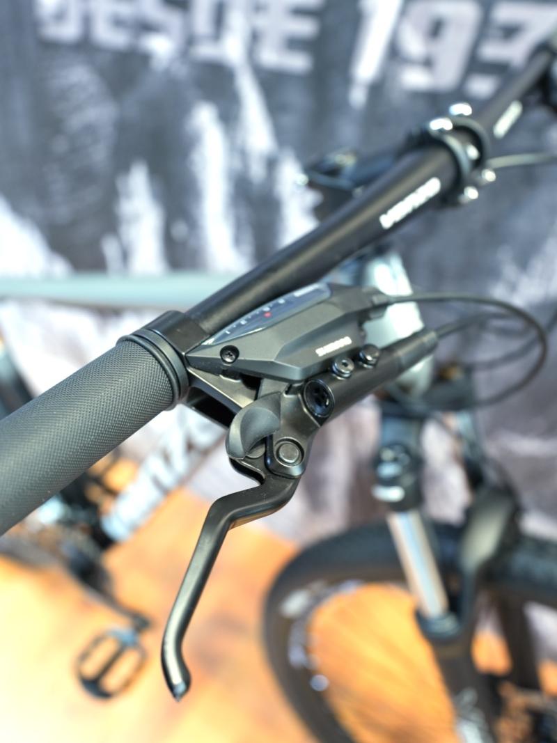 VENZO PRIMAL R 29
