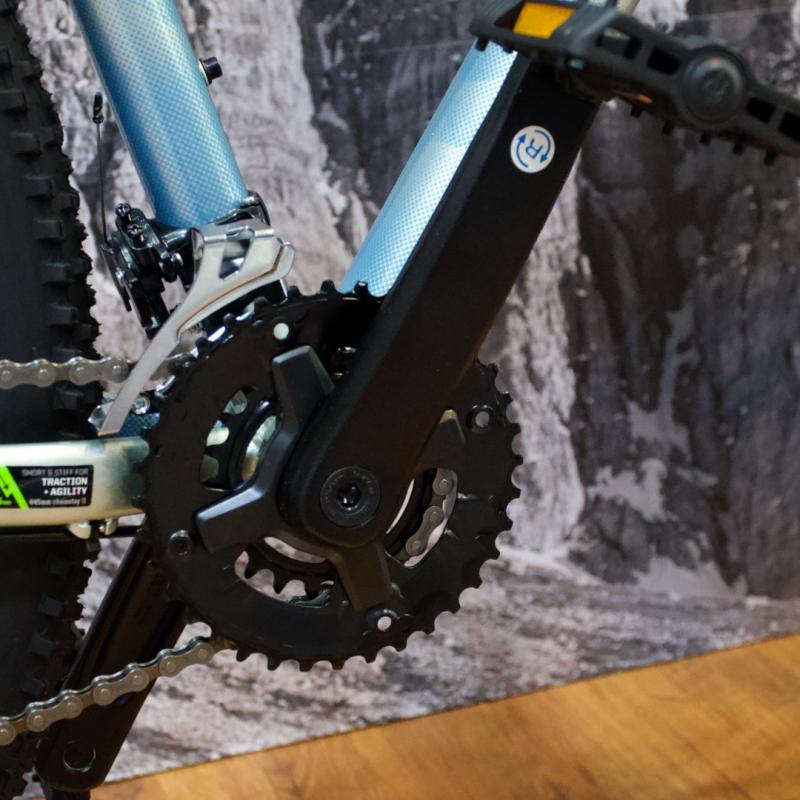 CANNONDALE TRAIL 8 W