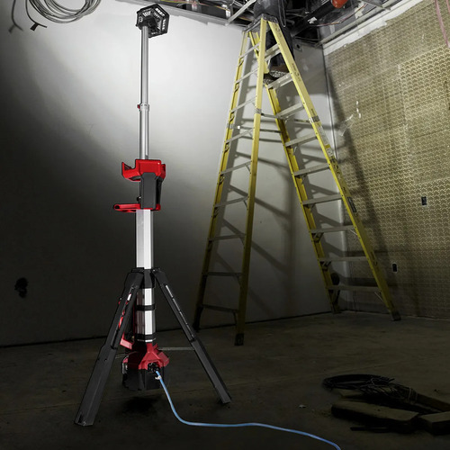 Torre Reflector Led Milwaukee Dual M18 2131-20 S/bat S/carga Rojo Blanco Frío