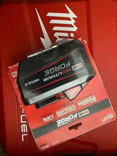 Batería M18 Milwaukee 48-11-1813 Redlithium Forge Hd12.0