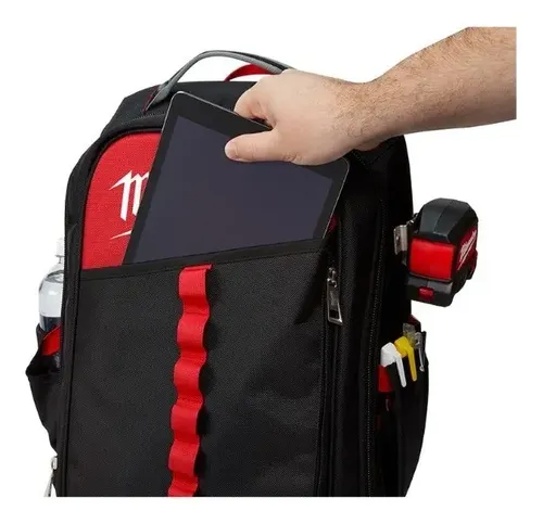 Mochila Para Herramientas Milwaukee 22 Bolsillos 48-22-8202 Color Negro