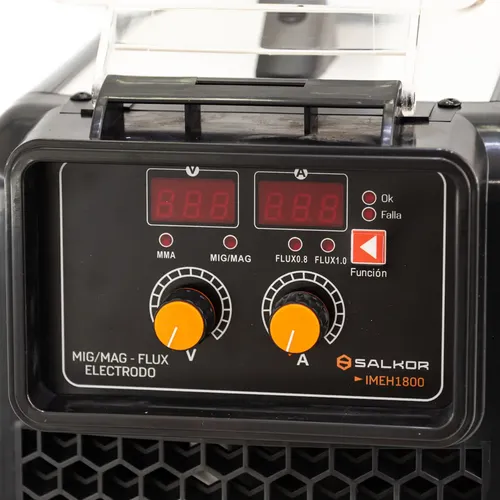 Soldadora Inverter Mig Electrodo 2 En 1 Salkor De 180 Amp - Apta Alambre Flux Con Visor Digital Y Accesorios Para Rollos De Hasta 5kg - Inlcuye 1 Rollo De Alambre Blanco
