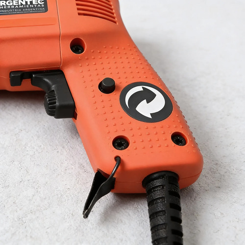 Taladro Percutor 10mm Argentec At400 Cip  400w Ind Argentina Naranja 50hz/60hz