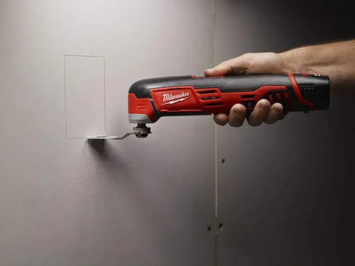 Multiherramienta Oscilante Sierra Milwaukee M12 2426-159