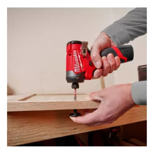 Milwaukee 3453-20 Atornillador De Impacto M12 Fuel 3ra Gen. Color Rojo