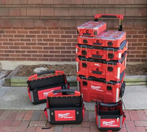 Caja De Herramientas Milwaukee Packout 8424 Color Rojo/negro Rojo/negro