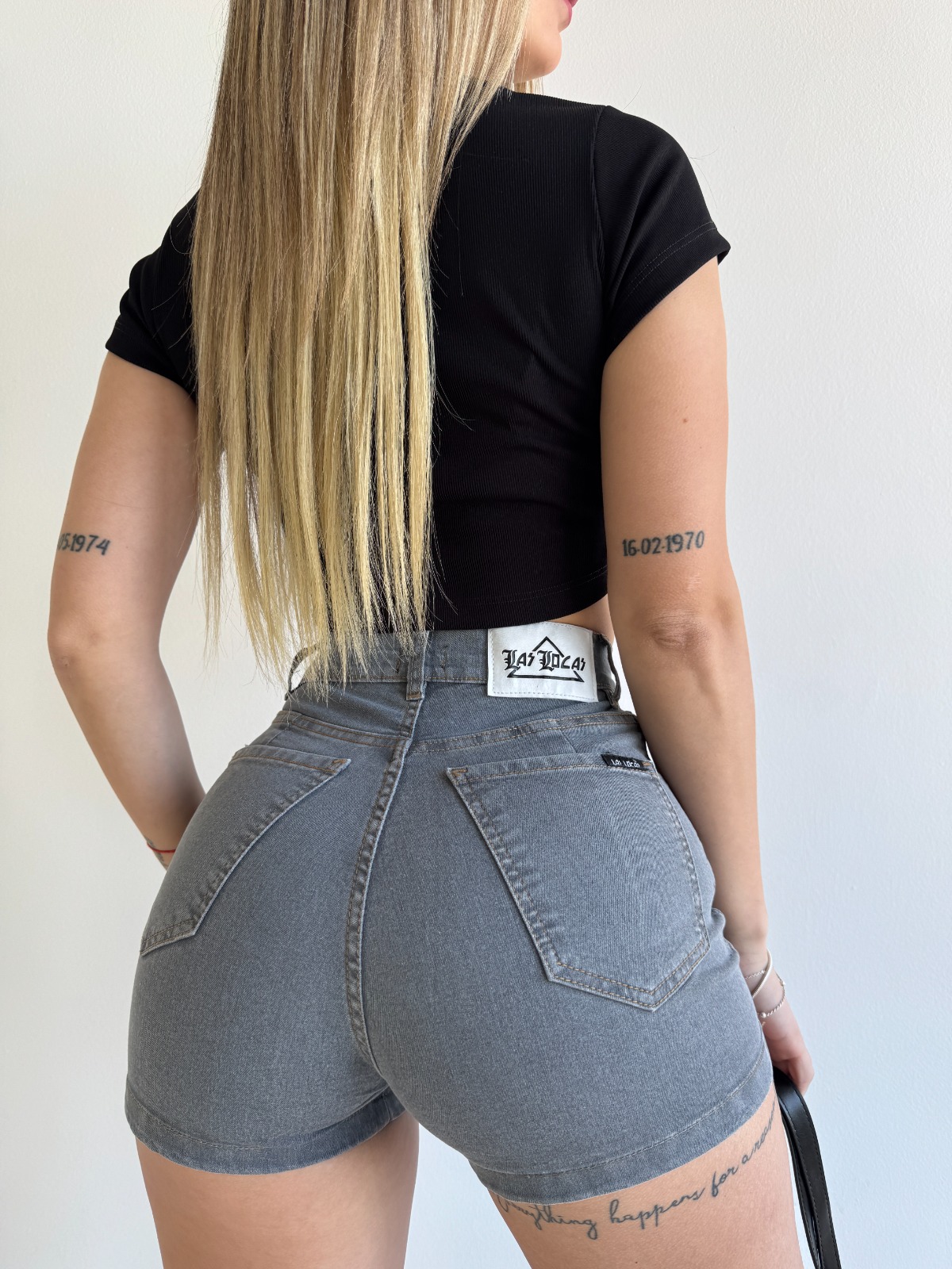 SHORT DARK