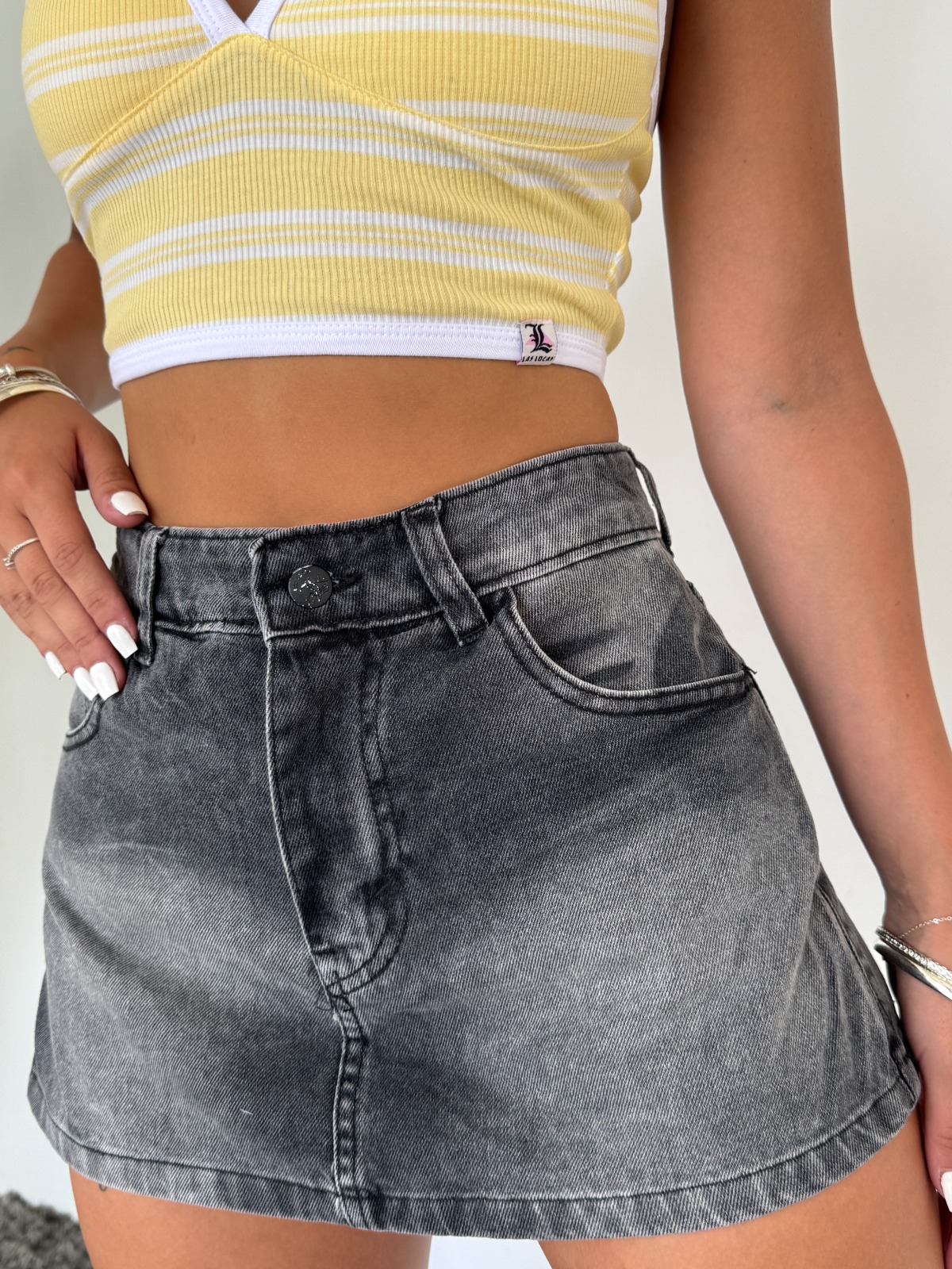 SHORT POLLERA GRAY RIBB