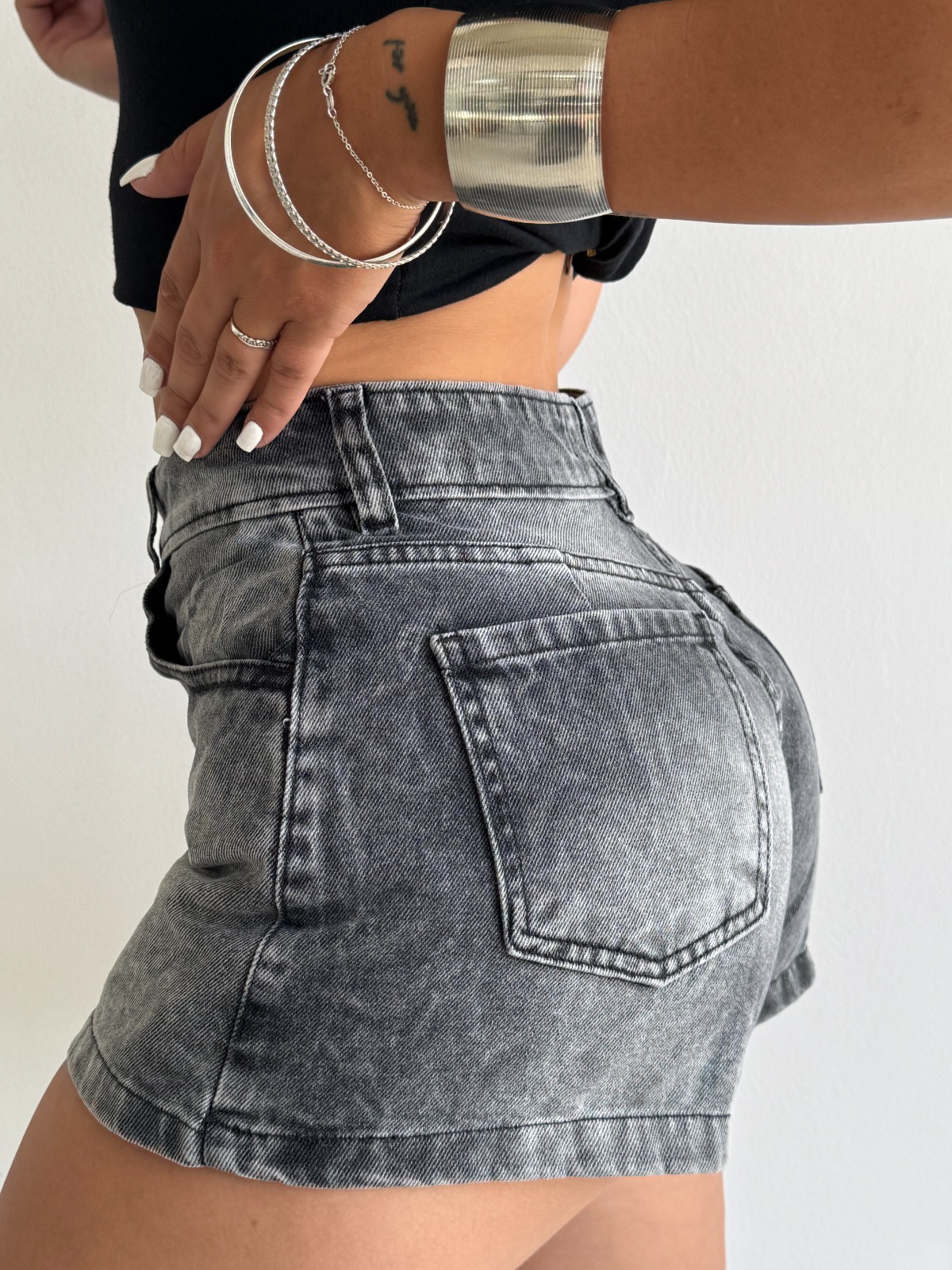 SHORT POLLERA GRAY RIBB