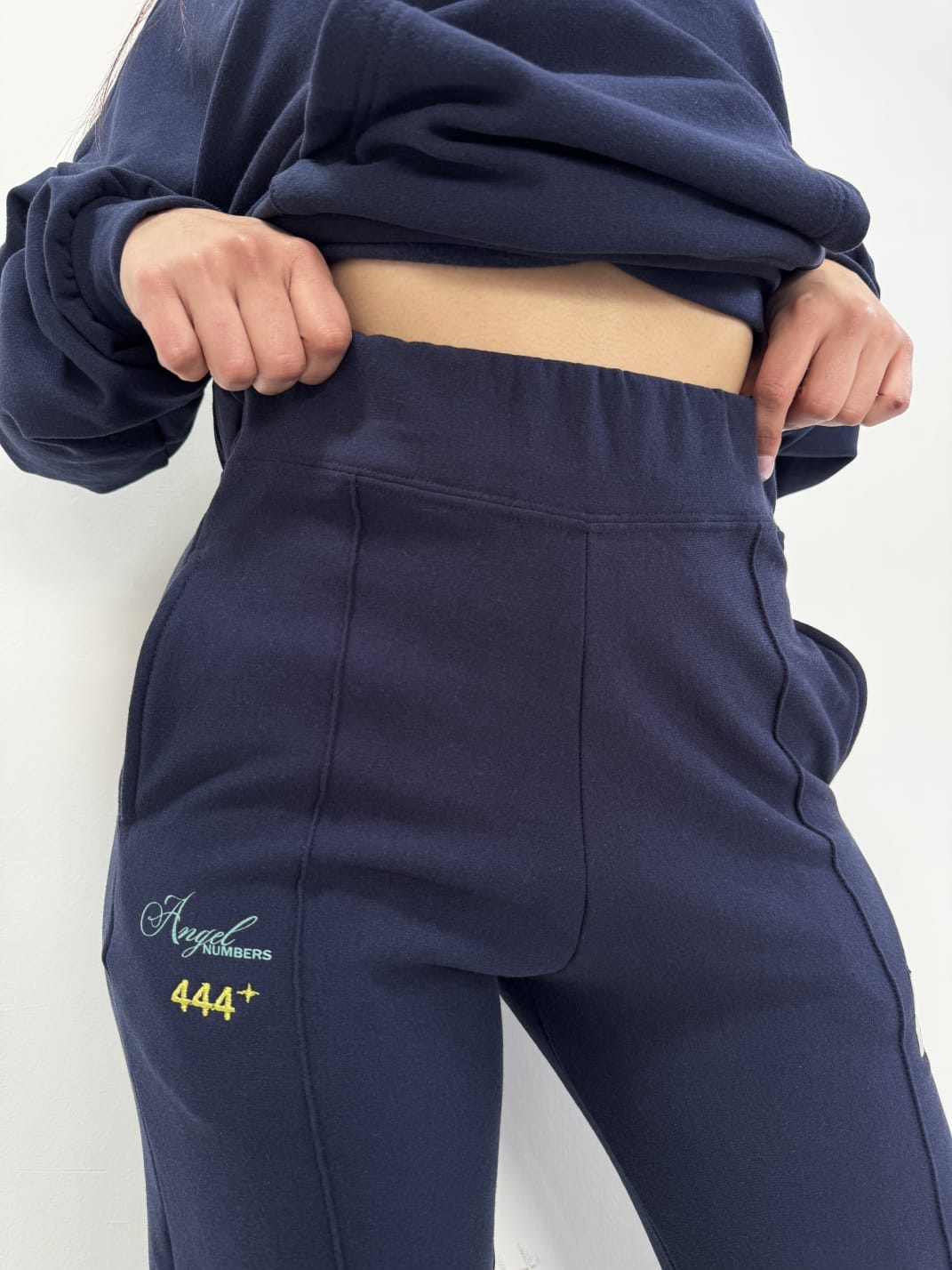 JOGGING ANGEL 444