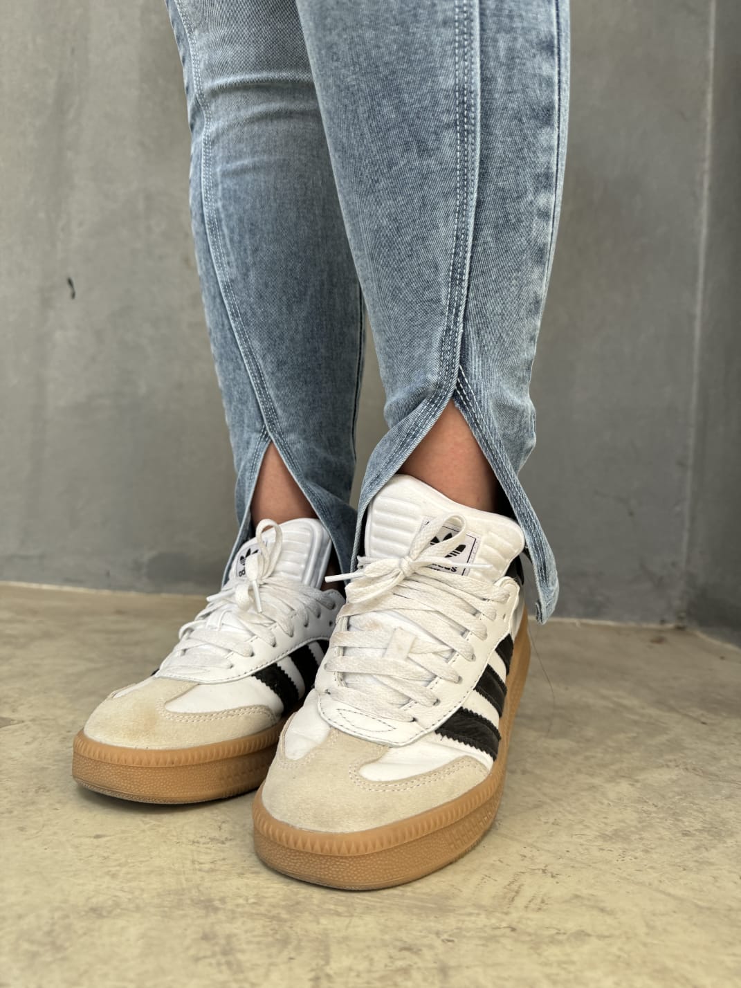 DENIM WOLF