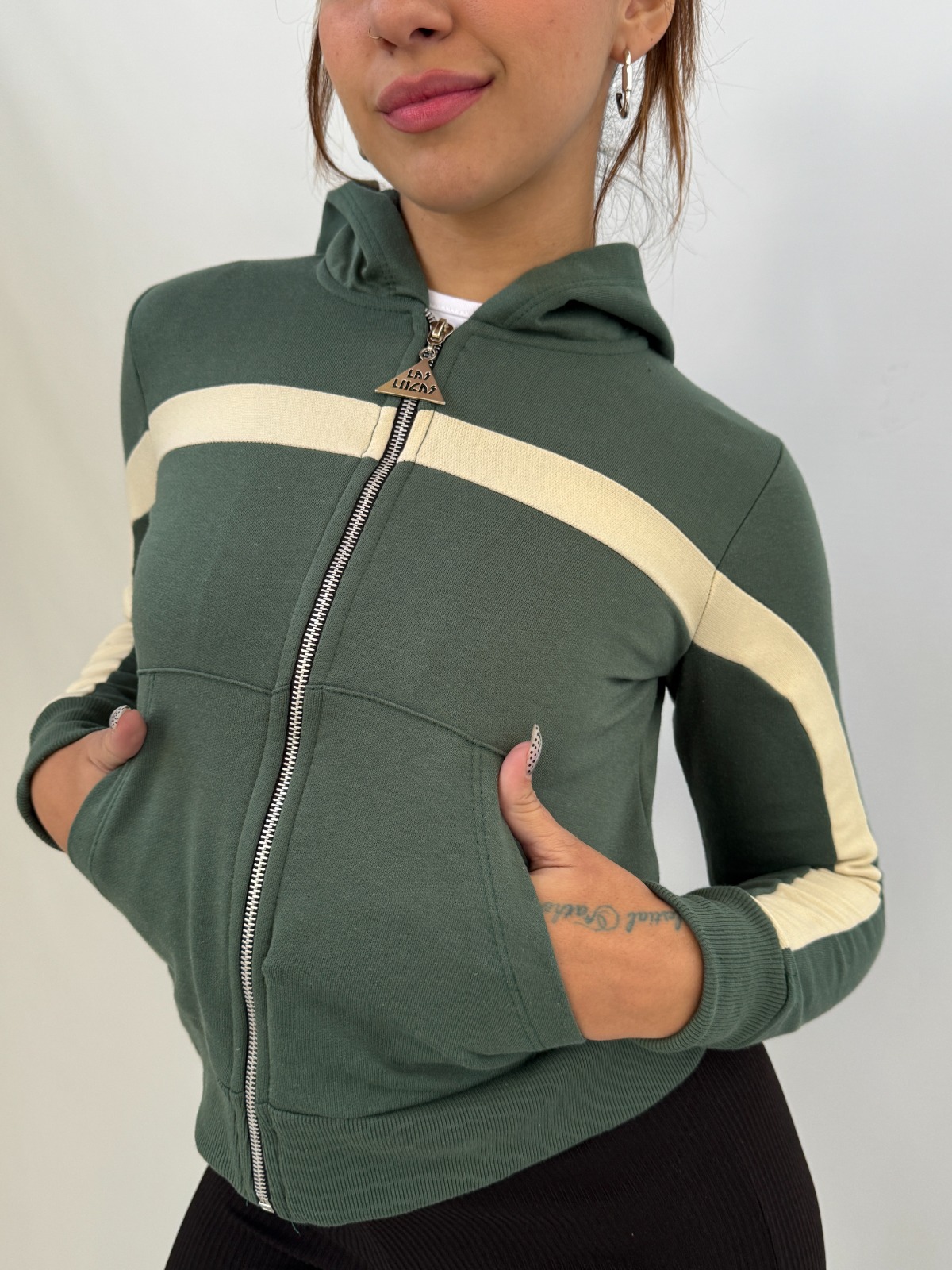 CAMPERA LYON
