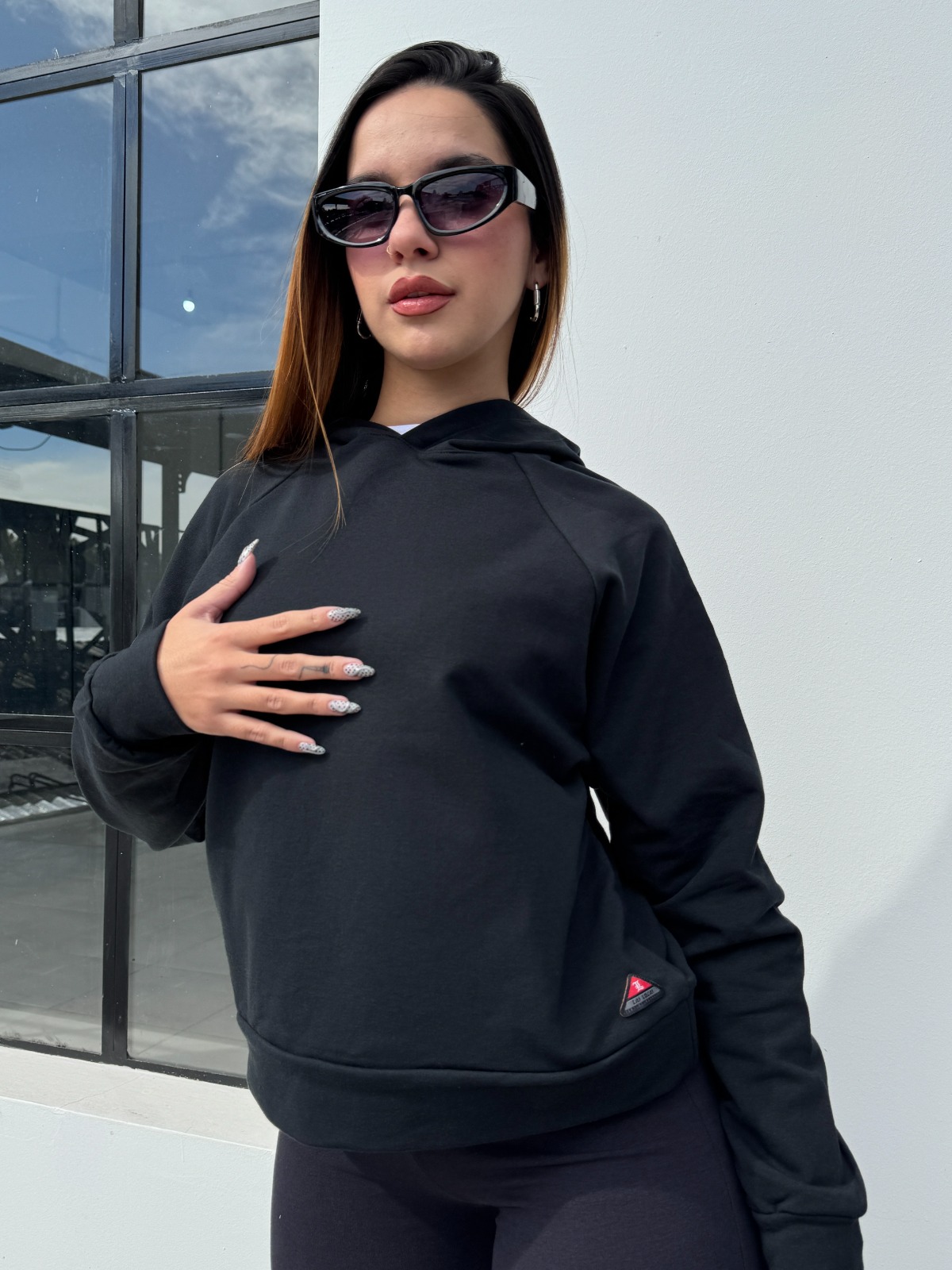 BUZO BLACK