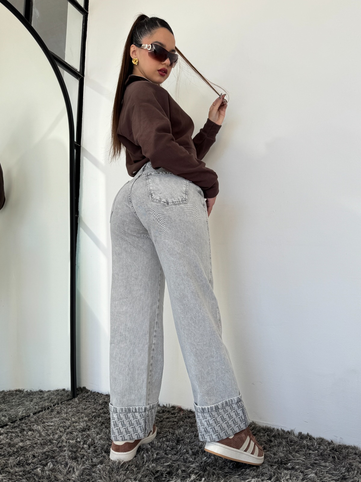 MOM STAMP GRAY