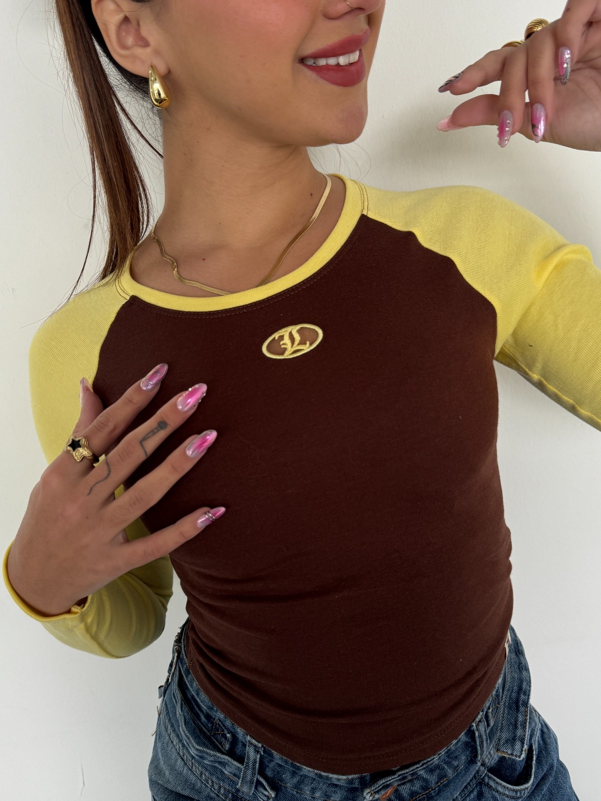 CAMISETA MEGAN