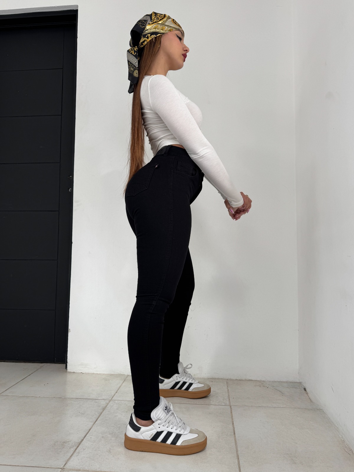 CLASICO BLACK