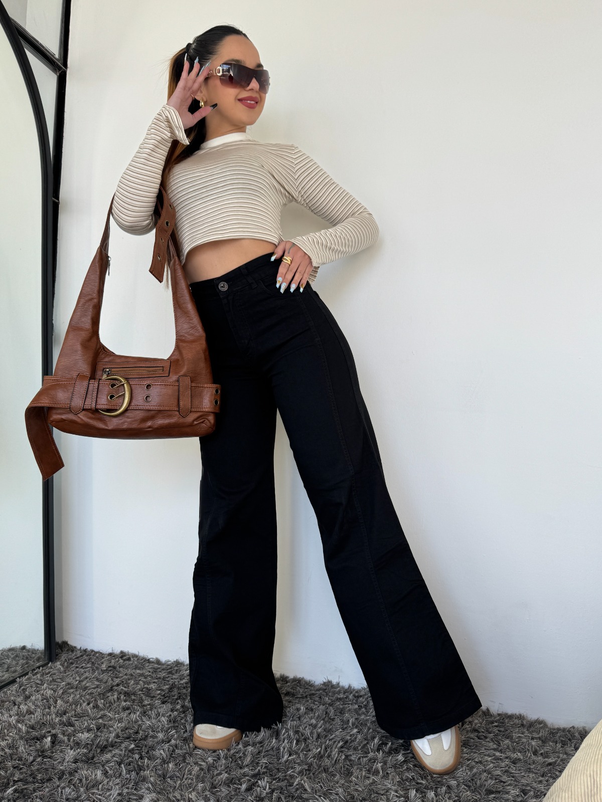 WIDE LEG BLACK LINE