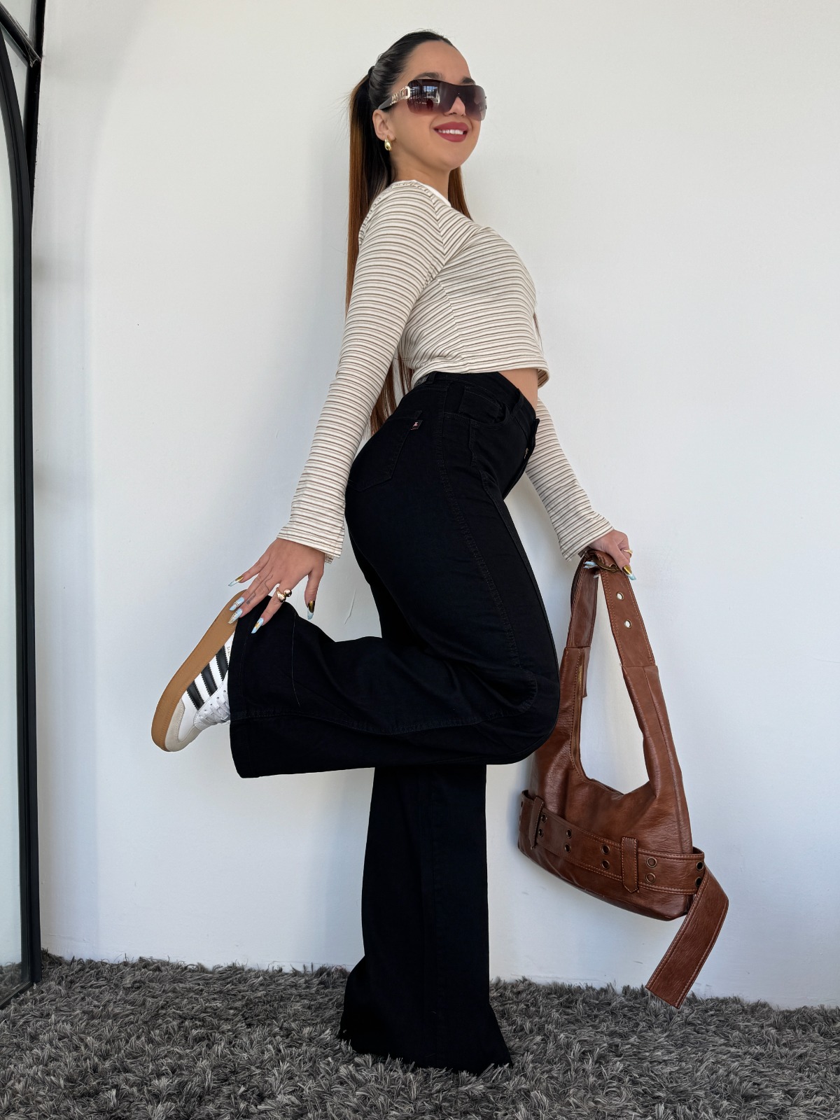 WIDE LEG BLACK LINE