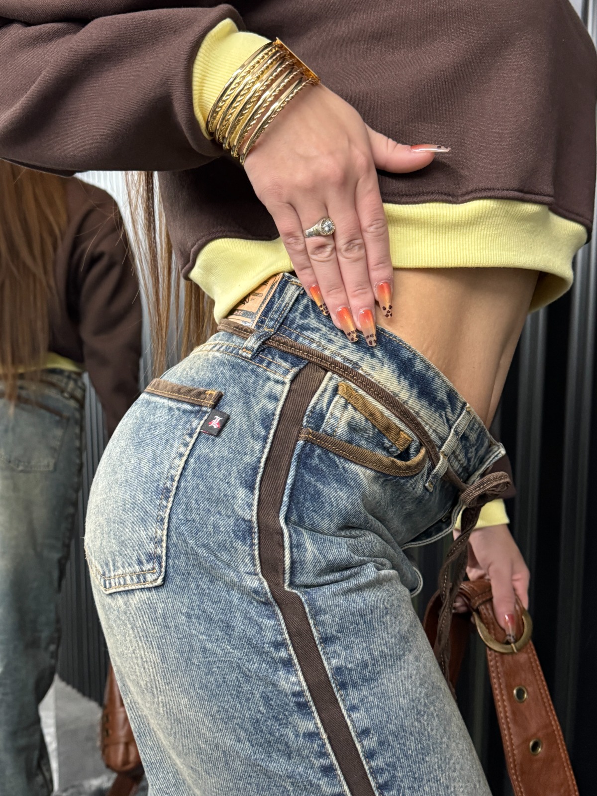 WIDE LEG BLIND BROWN